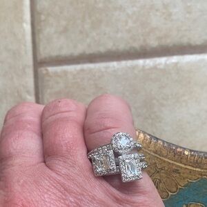 Dazzling Silver Gemstone Ring